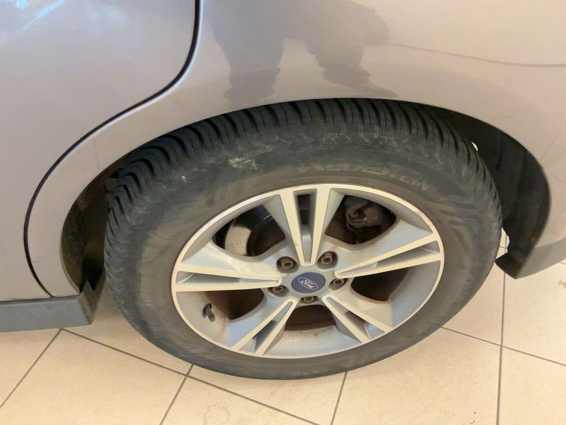 Ford C-Max 1.6 TDCi Trend 2015 – снимка 18