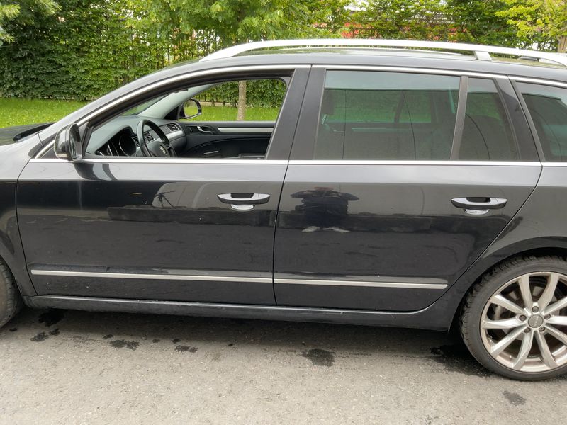 Skoda Superb 2.0 TDI Elegance 2015 – снимка 4