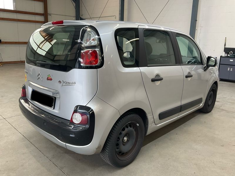 Citroen C3 Picasso 1.6 VTi Tendance 2009 – снимка 2