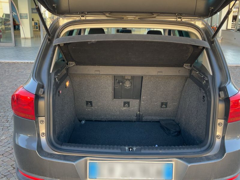 Volkswagen Tiguan 2.0 TDI Sport & Style BlueMotion Tech 2014 – снимка 15