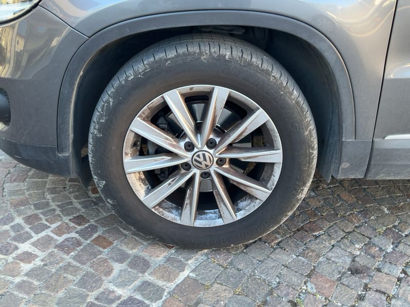 Volkswagen Tiguan 2.0 TDI Sport & Style BlueMotion Tech 2014 – снимка 3
