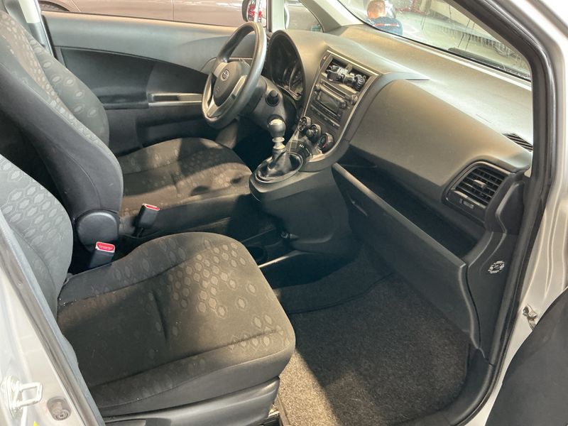 Subaru Trezia 1.4 Diesel Comfort 2012 – снимка 3