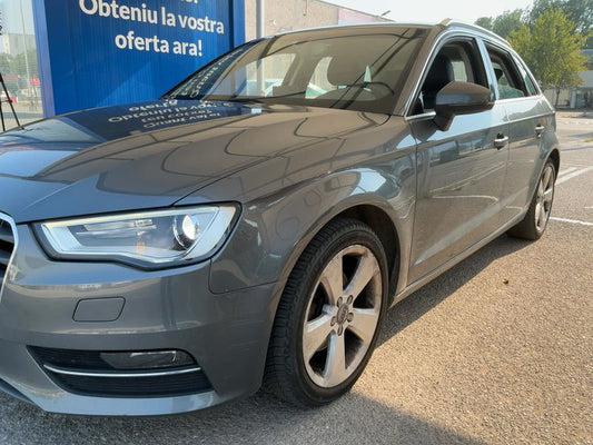 Audi A3 Sportback 2.0 TDI Ambiente 2014 – снимка 2