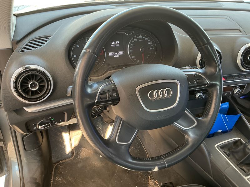 Audi A3 Sportback 2.0 TDI Ambiente 2014 – снимка 28