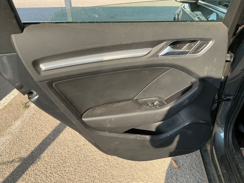 Audi A3 Sportback 2.0 TDI Ambiente 2014 – снимка 25