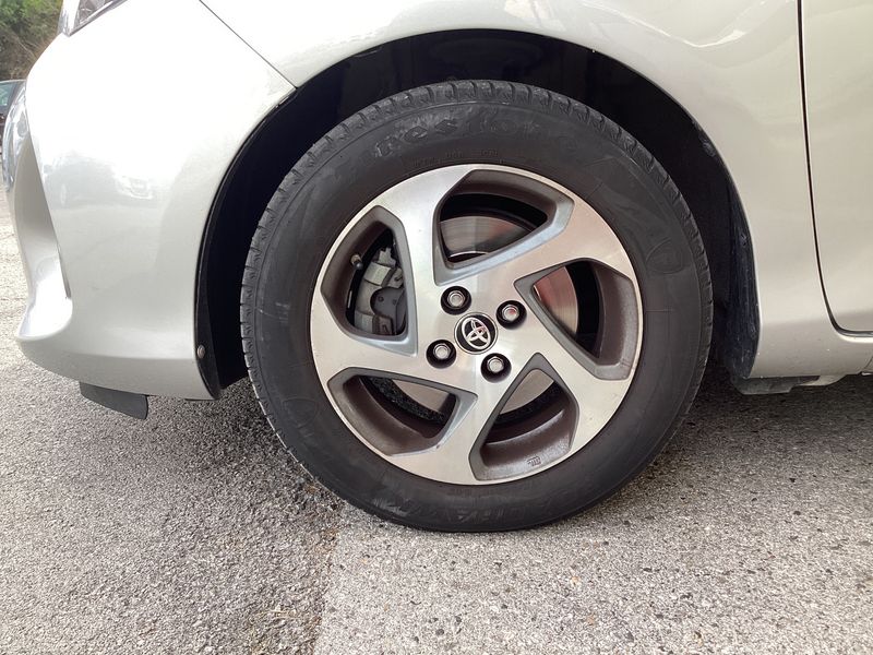 Toyota Yaris 1.5 Hybrid 2016 – снимка 3