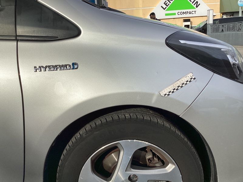 Toyota Yaris 1.5 Hybrid 2016 – снимка 21