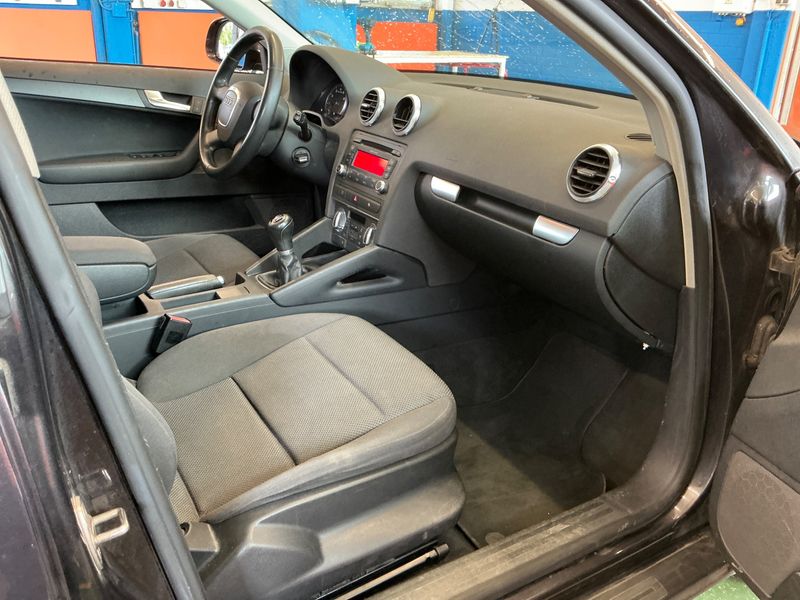 Audi A3 Sportback 1.4 TFSI Attraction 2008 – снимка 3