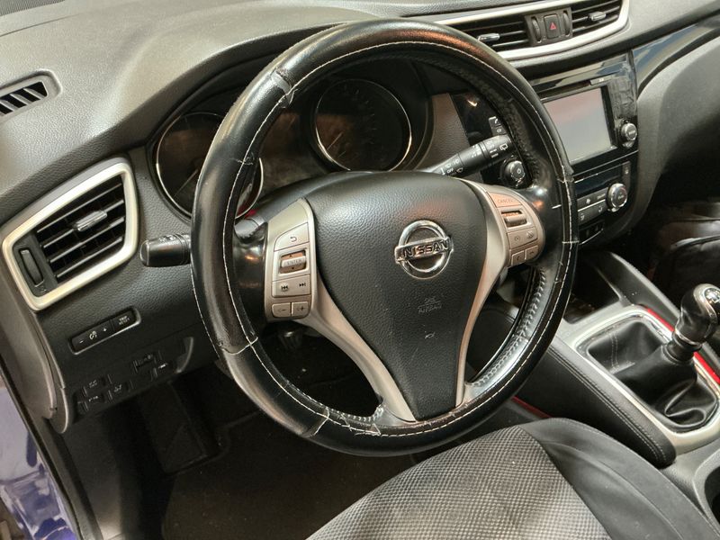 Nissan Qashqai 1.5 Turbodiesel Connect Edition 2014 – снимка 31