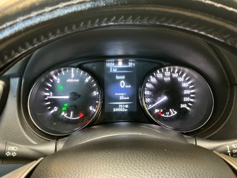 Nissan Qashqai 1.5 Turbodiesel Connect Edition 2014 – снимка 18