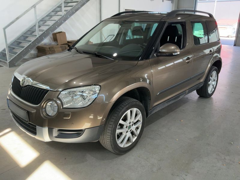 Skoda Yeti 1.2 TSI Ambition Plus Edition 2010 – снимка 1