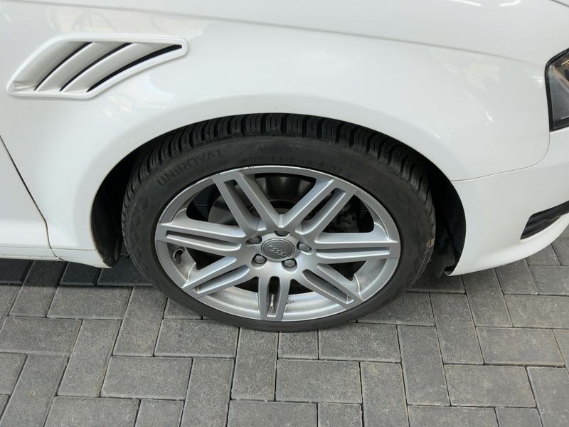 Audi A3 2.0 TFSI S line Sportpaket plus 2009 – снимка 11