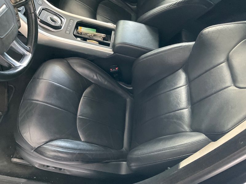 Land Rover Evoque 2.0 Td4 SE 2018 – снимка 31