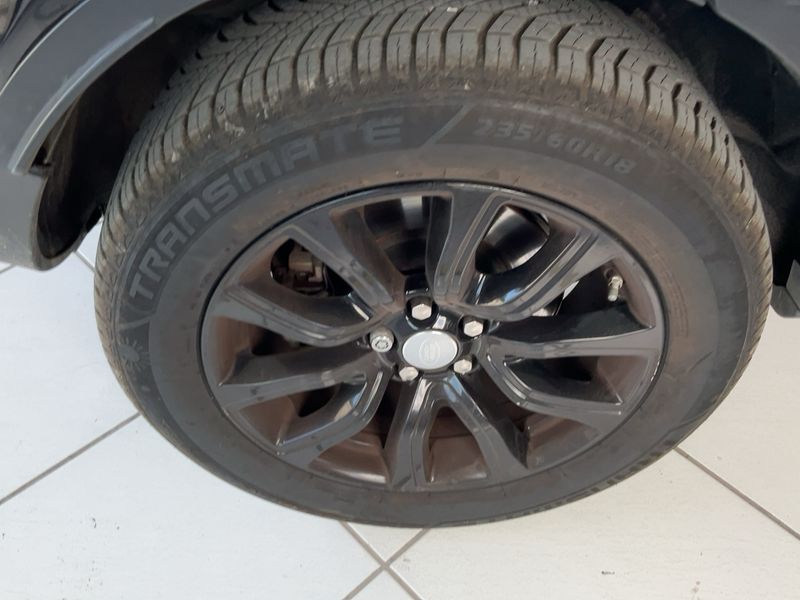 Land Rover Evoque 2.0 Td4 SE 2018 – снимка 9