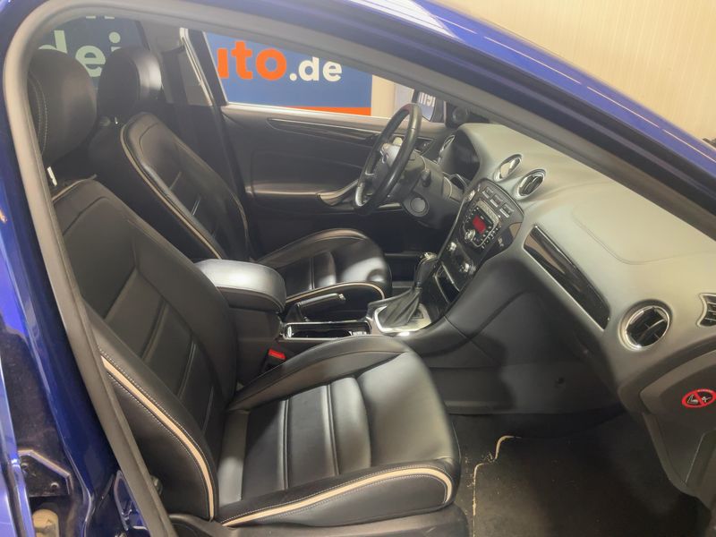 Ford Mondeo 2.0 EcoBoost Titanium 2014 – снимка 17