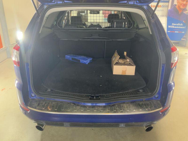 Ford Mondeo 2.0 EcoBoost Titanium 2014 – снимка 16