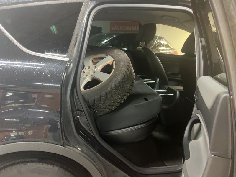 Ford Kuga 2.0 TDCi Titanium 2012 – снимка 20