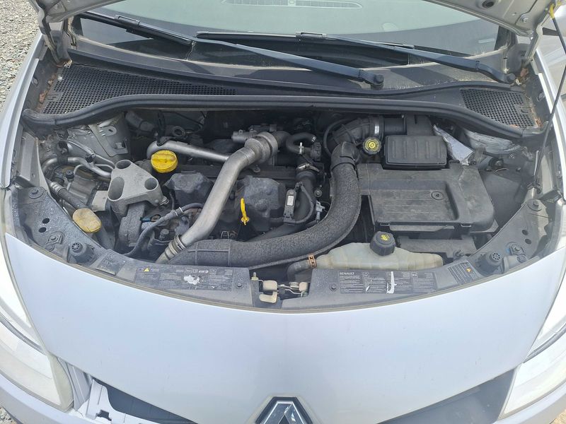 Renault Clio 1.5 dCi Dynamique 2009 – снимка 8