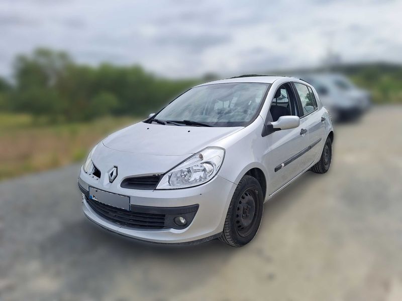 Renault Clio 1.5 dCi Dynamique 2009 – снимка 1
