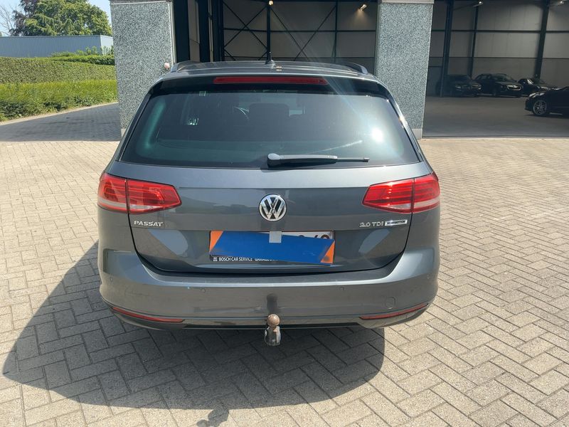 Volkswagen Passat 2.0 TDI Comfortline BlueMotion Tech 2016 – снимка 7