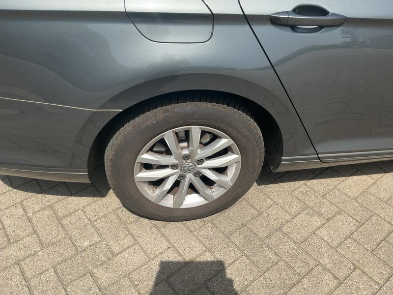 Volkswagen Passat 2.0 TDI Comfortline BlueMotion Tech 2016 – снимка 9
