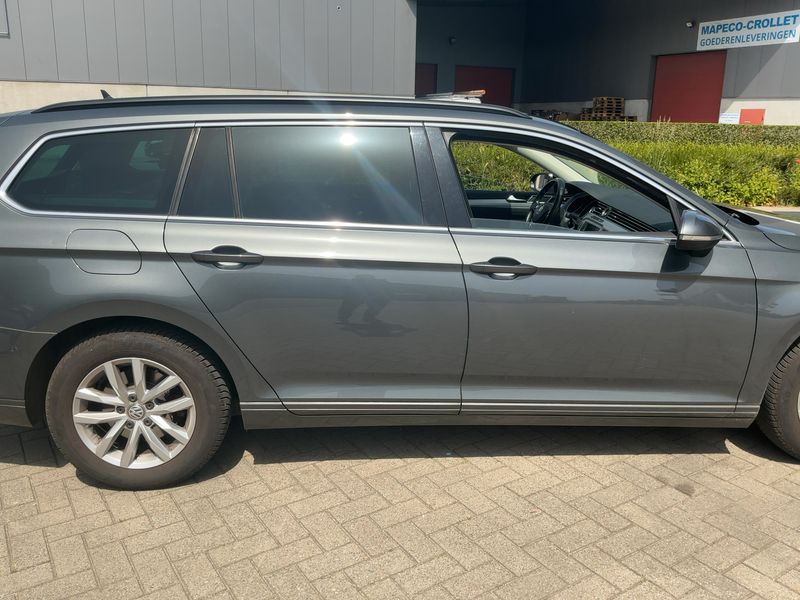 Volkswagen Passat 2.0 TDI Comfortline BlueMotion Tech 2016 – снимка 10