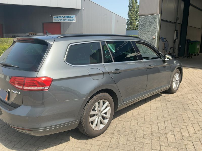 Volkswagen Passat 2.0 TDI Comfortline BlueMotion Tech 2016 – снимка 8