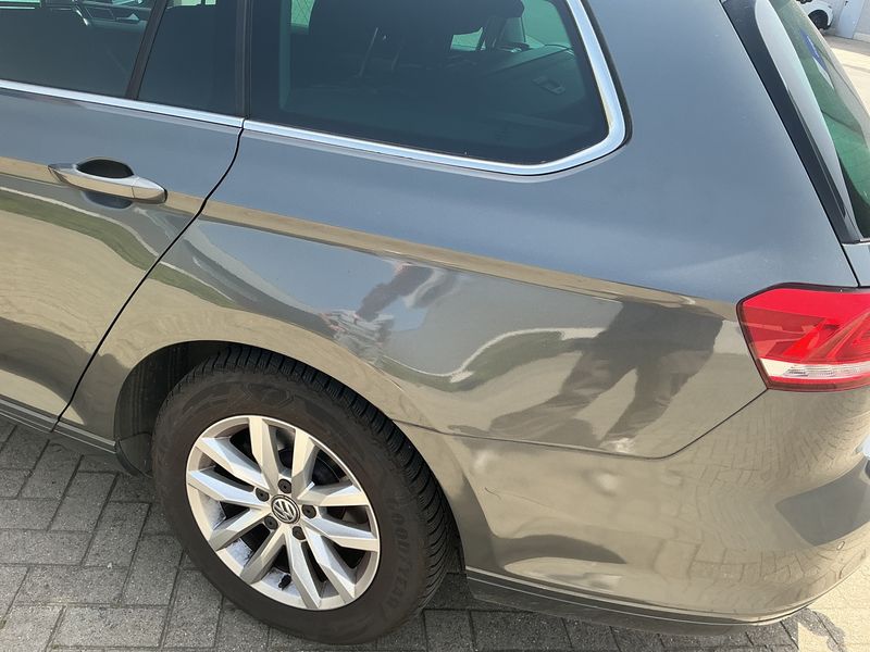 Volkswagen Passat 2.0 TDI Comfortline BlueMotion Tech 2016 – снимка 27