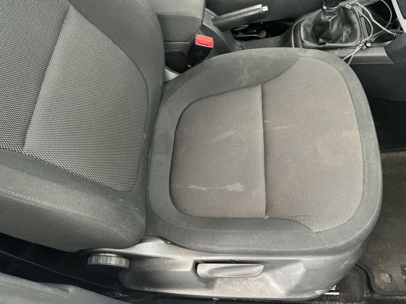 Skoda Yeti 1.6 TDI GreenLine 2013 – снимка 43