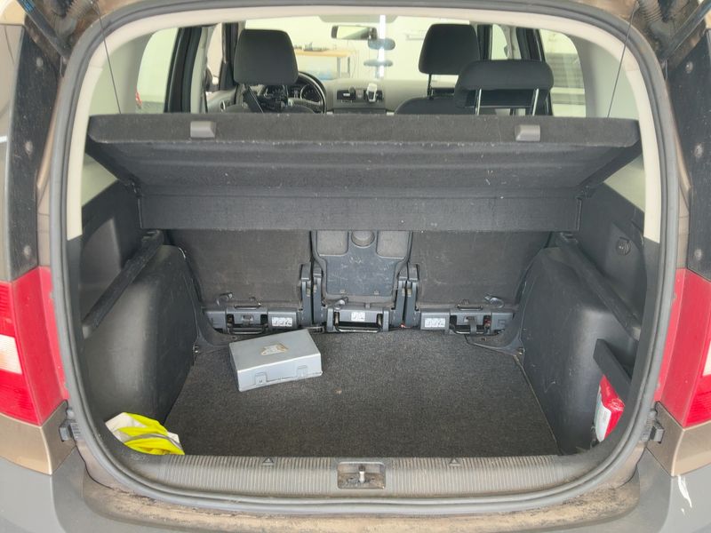 Skoda Yeti 1.6 TDI GreenLine 2013 – снимка 15