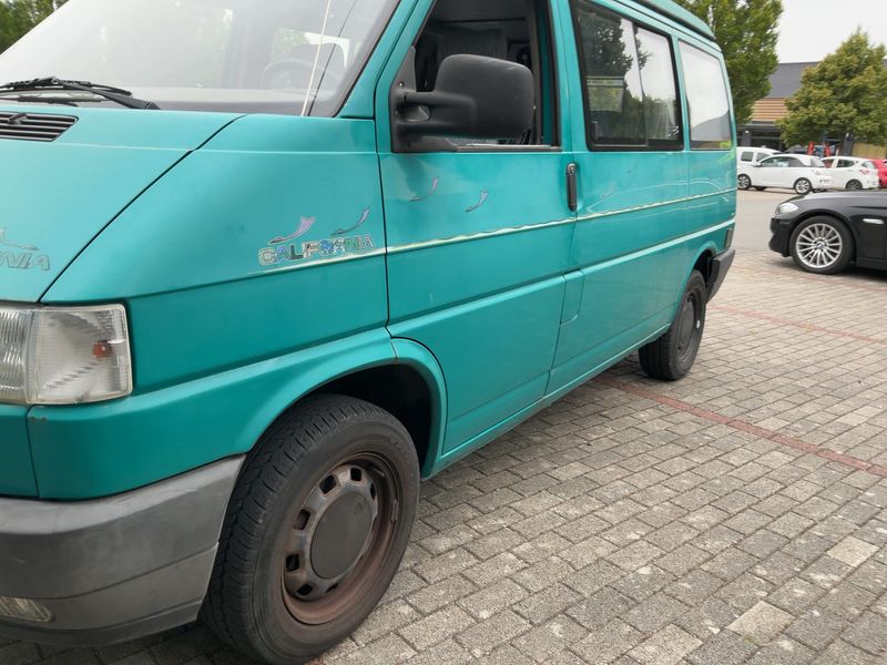 Volkswagen T4 California 2.4 Diesel Aufstelldach 1991 – снимка 2