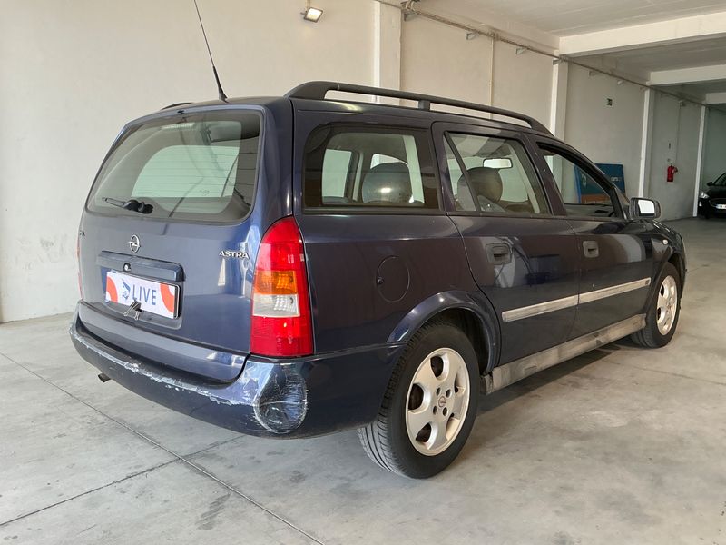 Opel Astra 1.2 Comfort 2001 – снимка 2