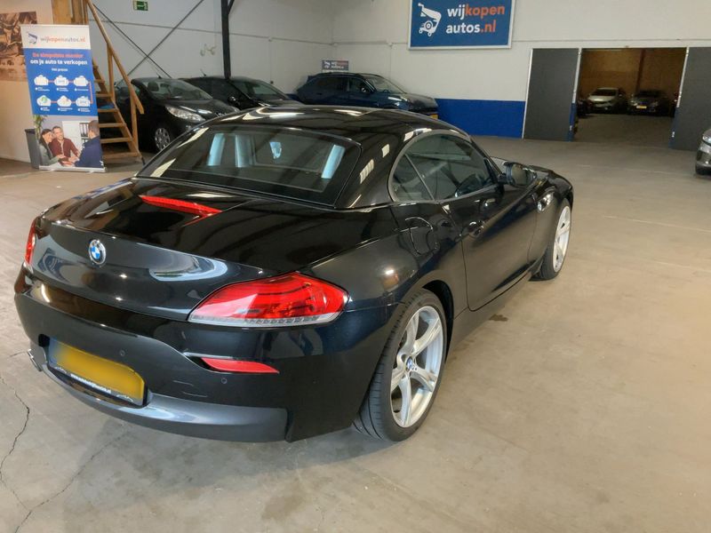 BMW Z4 sDrive 30i 2011 – снимка 8