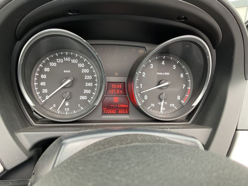 BMW Z4 sDrive 30i 2011 – снимка 18