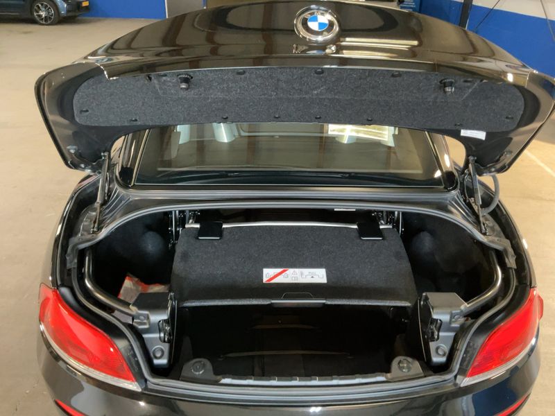 BMW Z4 sDrive 30i 2011 – снимка 15