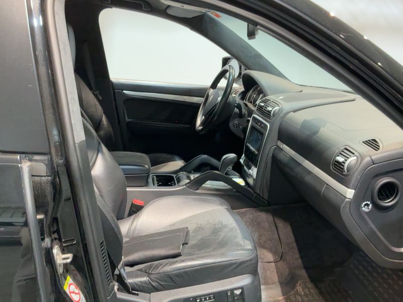 Porsche Cayenne GTS 2008 – снимка 16