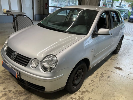 Volkswagen Polo 1.2 Cricket 2004 – снимка 1
