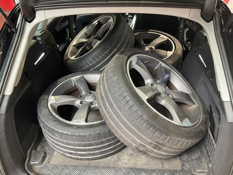 Audi A4 2.0 TDI ultra 2016 – снимка 15