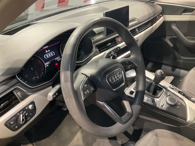 Audi A4 2.0 TDI ultra 2016 – снимка 29