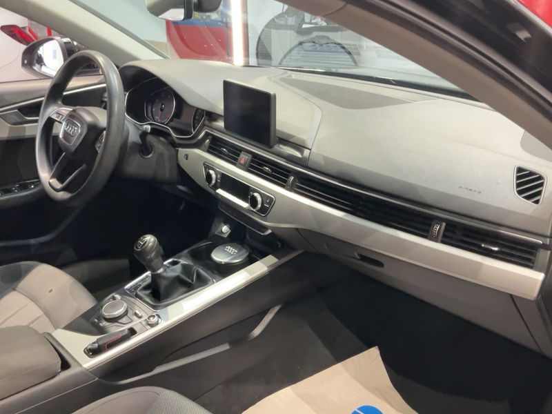 Audi A4 2.0 TDI ultra 2016 – снимка 18