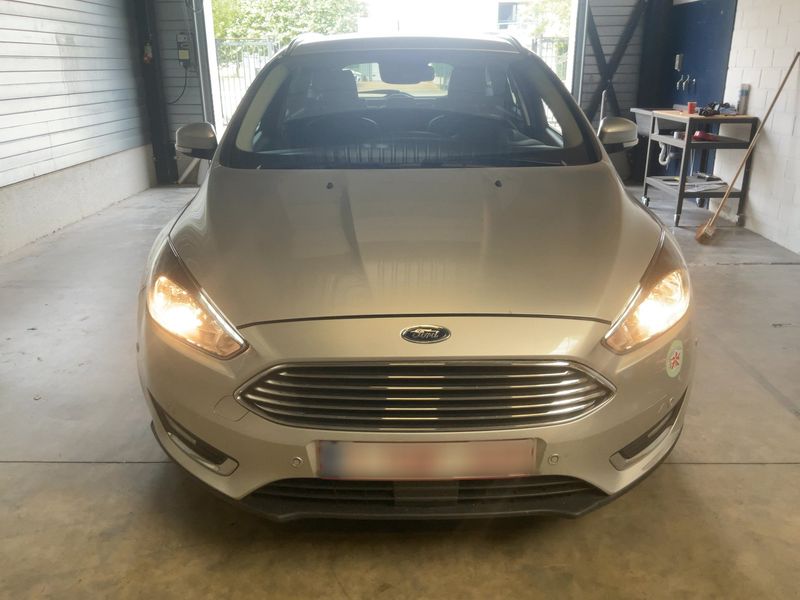 Ford Focus 2.0 TDCi Titanium 2015 – снимка 14