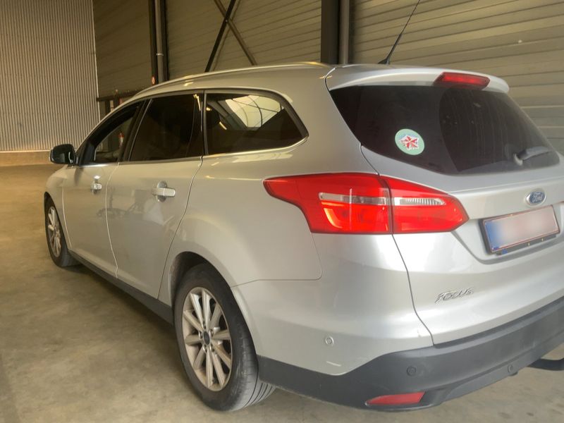 Ford Focus 2.0 TDCi Titanium 2015 – снимка 6