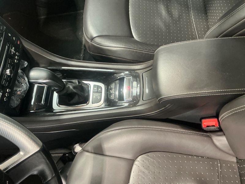 Citroen C5 2.2 HDi Exclusive 2015 – снимка 25