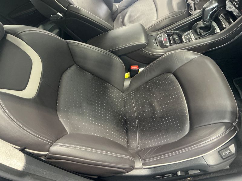 Citroen C5 2.2 HDi Exclusive 2015 – снимка 24