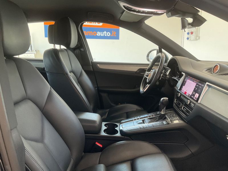 Porsche Macan Basis 2019 – снимка 16