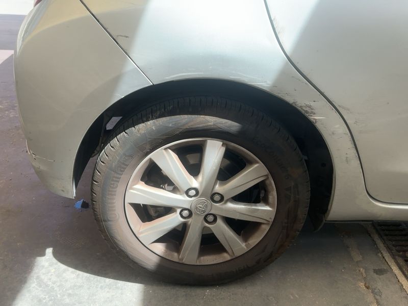 Toyota Yaris 1.33 Dual VVT-i Club 2013 – снимка 9