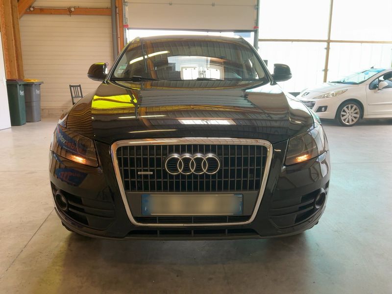 Audi Q5 2.0 TDI quattro 2011 – снимка 14