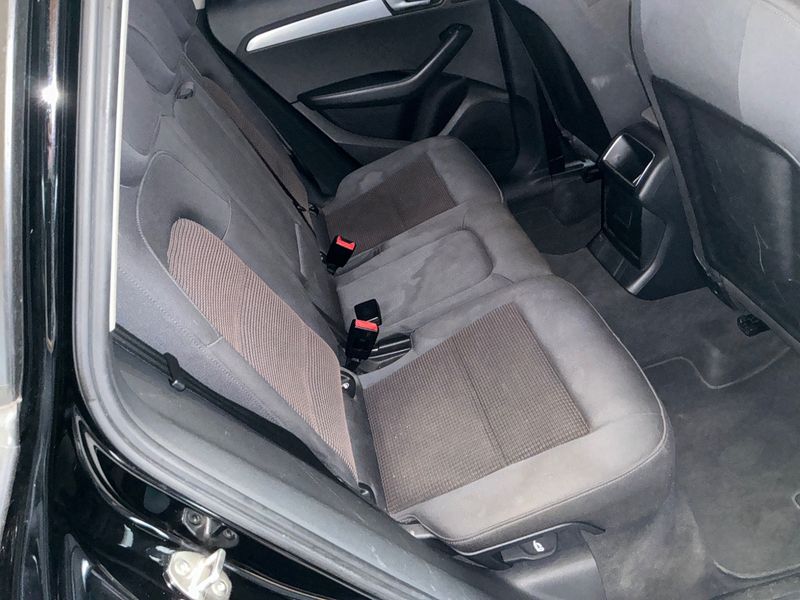 Audi Q5 2.0 TDI quattro 2011 – снимка 26
