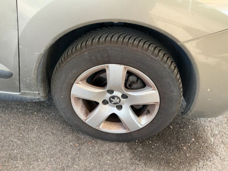 Peugeot 3008 1.6 HDi Active 2014 – снимка 11