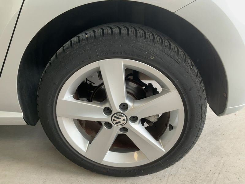 Volkswagen Polo 1.6 TDI Highline 2011 – снимка 5
